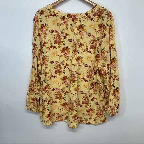 D & Co Top Woman 3X Yellow Floral  Pop Over Lightweight 3/4 Sleeve Casual Work - Picture 5 of 10